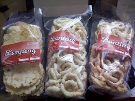 Produksi Oleh - Oleh Khas Gunungkidul oleh Kelompok 