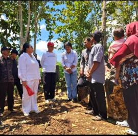 Bupati Gunungkidul di Girimulyo