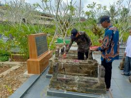 Ziarah Makam Leluhur