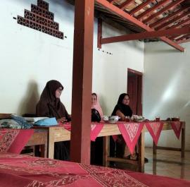 Pengajian Rutin Kamis Kliwon di Prahu
