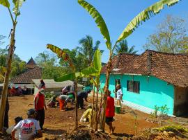 Kerja Bakti Itu Luar Biasa